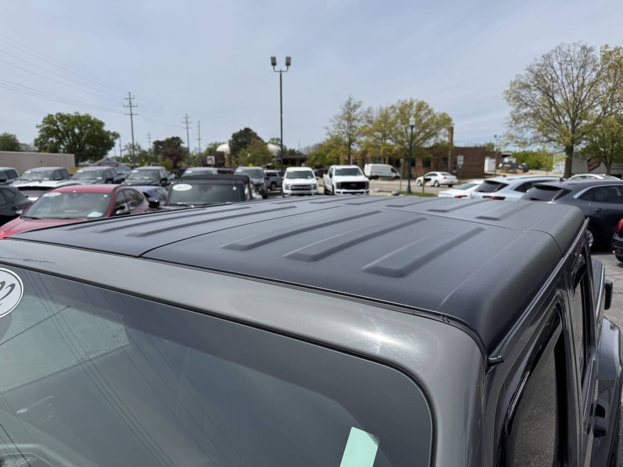 Used 2022 Jeep Gladiator Willys AWD/4WD image 18