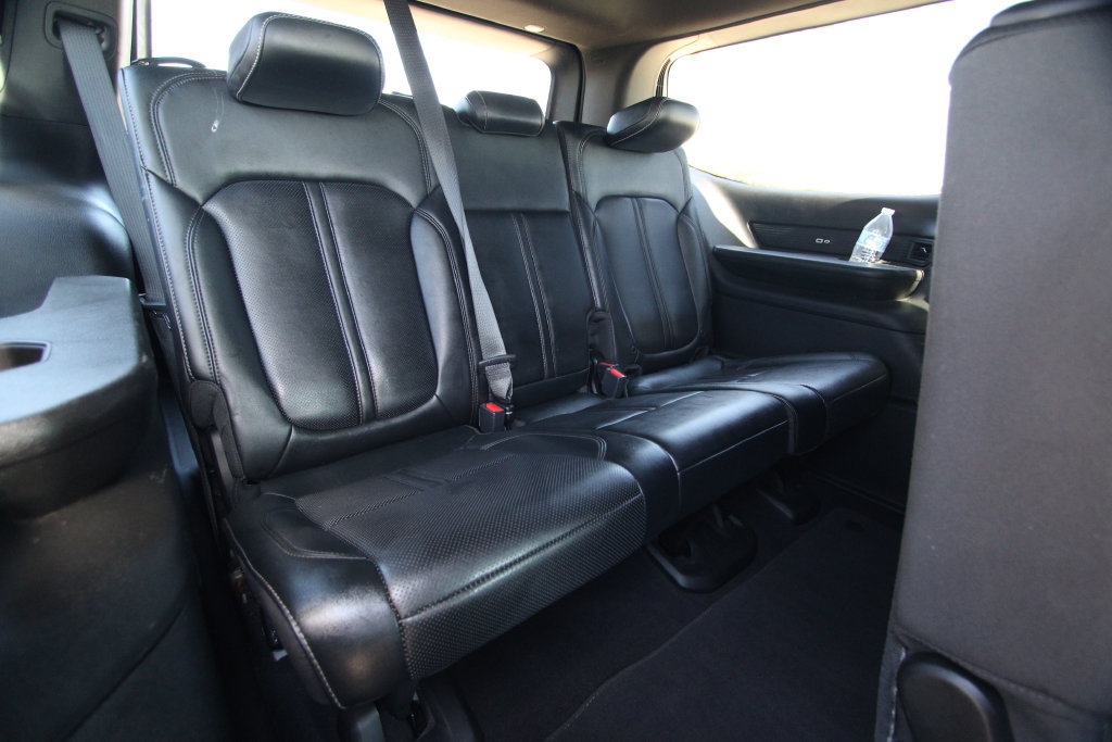 Used 2023 Jeep Wagoneer Series III w/ Preferred Equipment Group AWD/4WD image 10