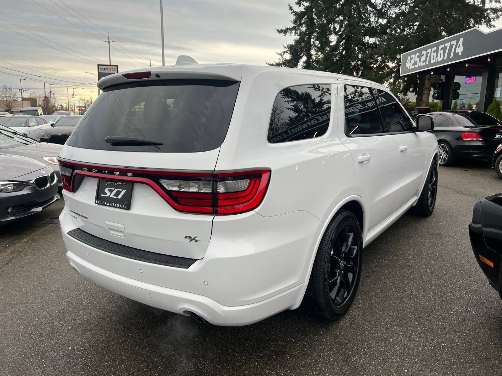 Used 2017 Dodge Durango R/T w/ Technology Group image 7