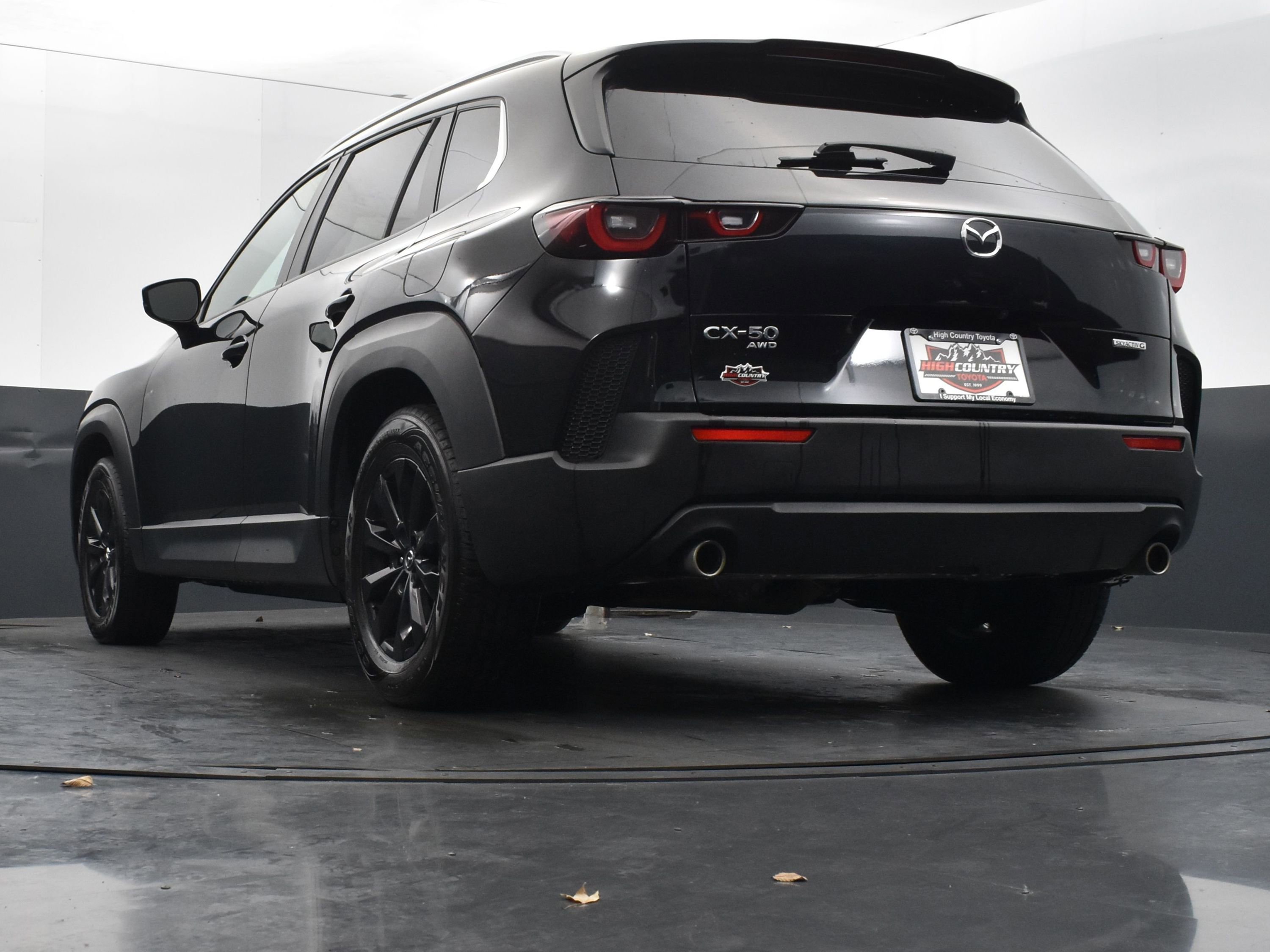 Used 2024 MAZDA CX-50 AWD 2.5 S w/ Preferred Package image 39