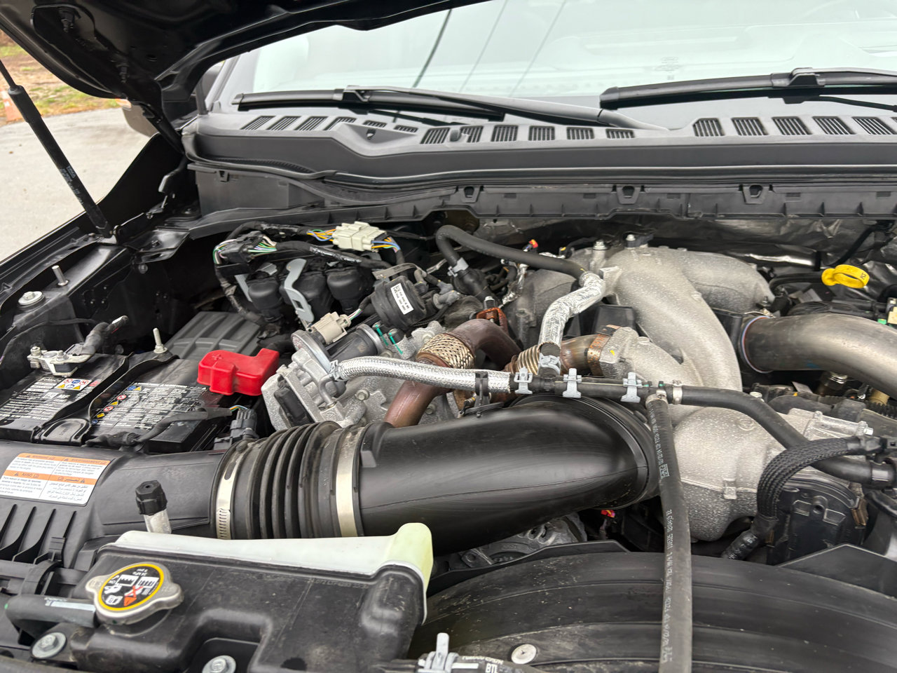 Used 2024 Ford F350 Lariat w/ Lariat Ultimate Package image 63