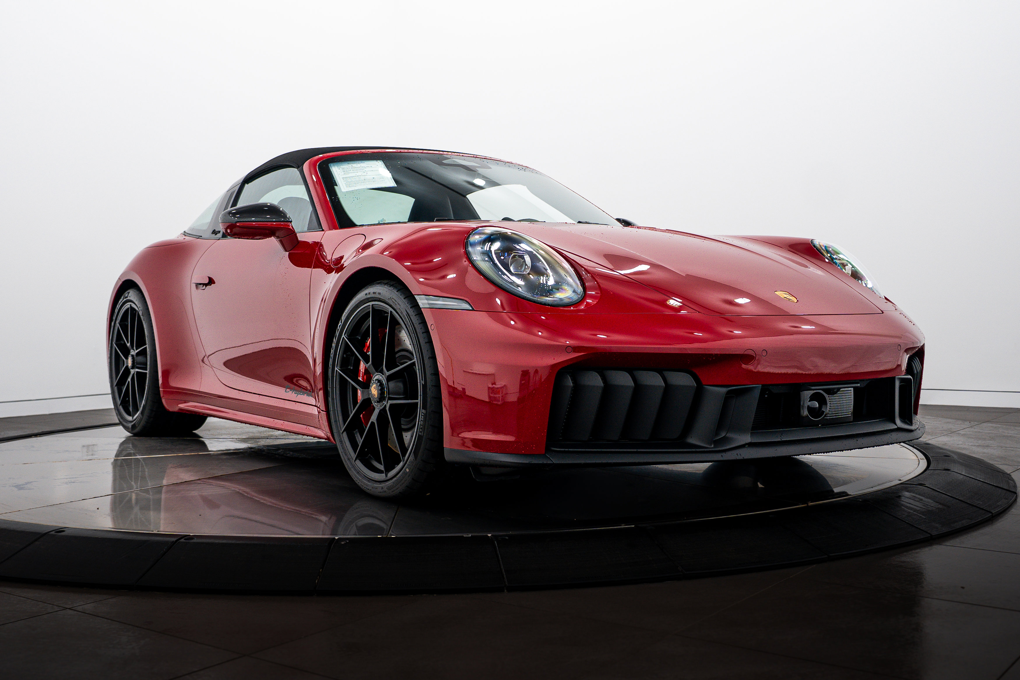Certified 2026 Porsche 911 Targa 4 GTS image 31