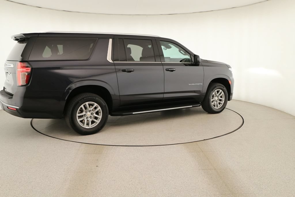 Used 2024 Chevrolet Suburban LS AWD/4WD image 7