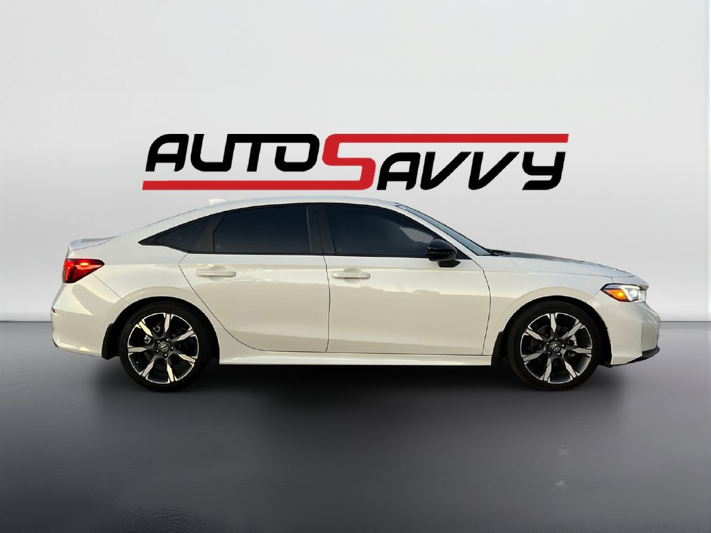 Used 2026 Honda Civic Sport Touring image 4