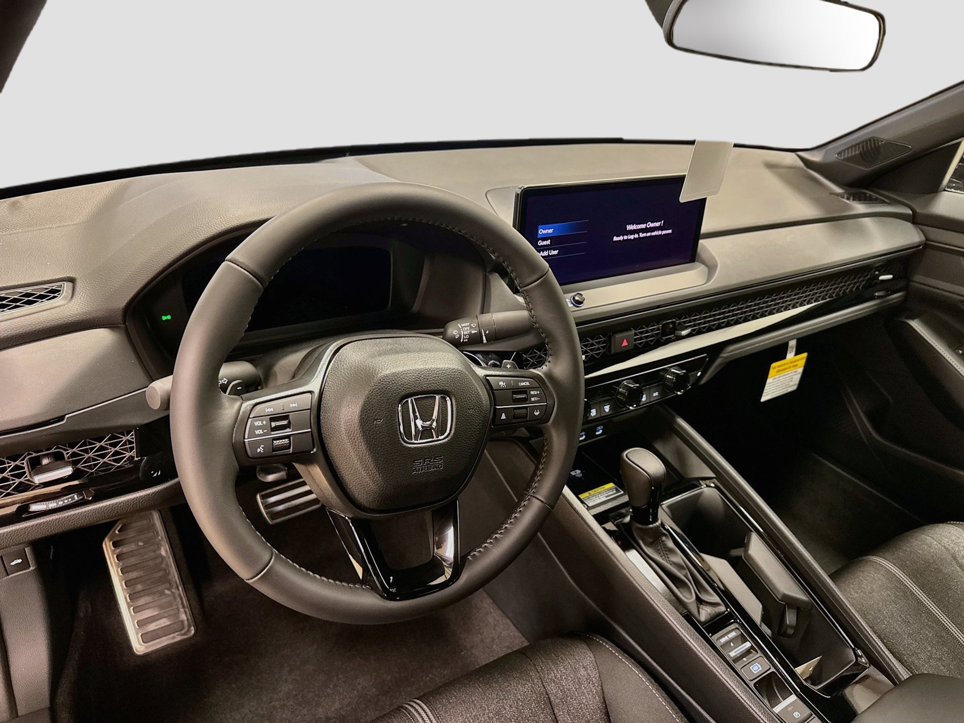Used 2025 Honda Accord Sport image 9