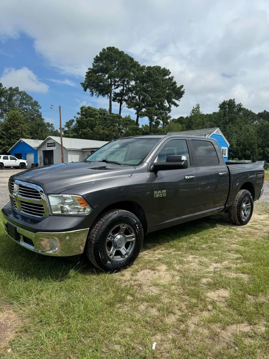 Used 2017 RAM 1500 Big Horn image 3