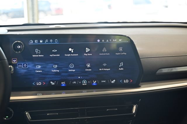 New 2026 Chevrolet Traverse LT w/ Driver Confidence Package FWD image 16