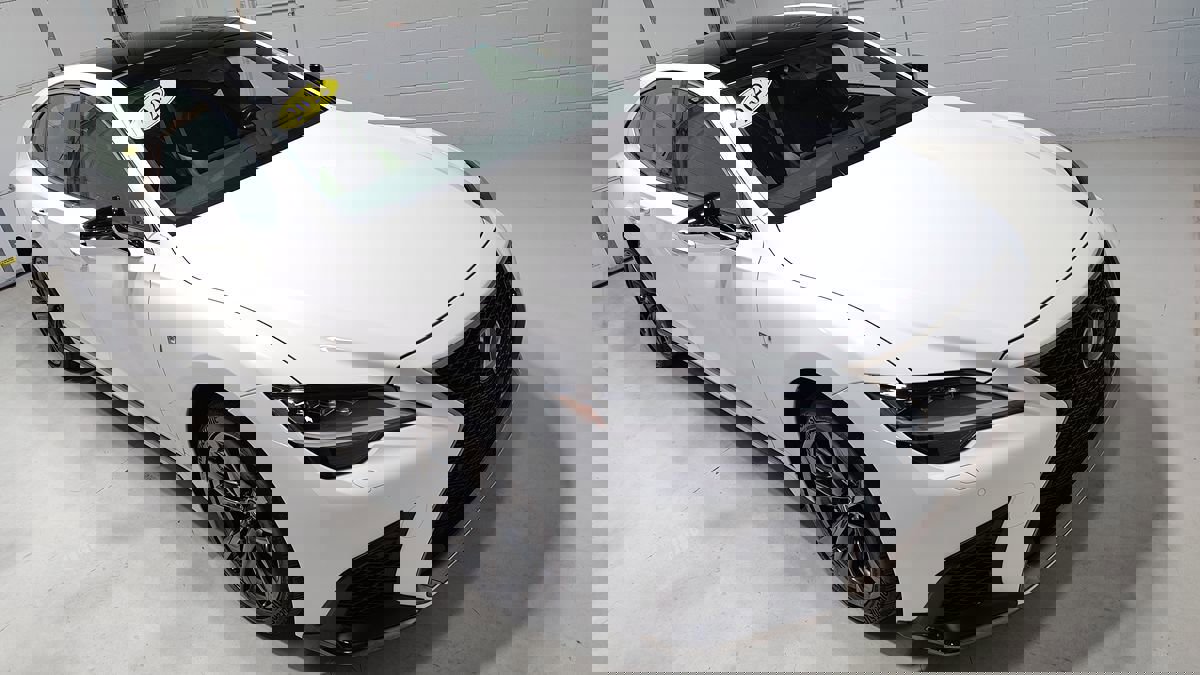 Used 2022 Lexus LS 500 F Sport w/ Accessory Package (Z1) image 2