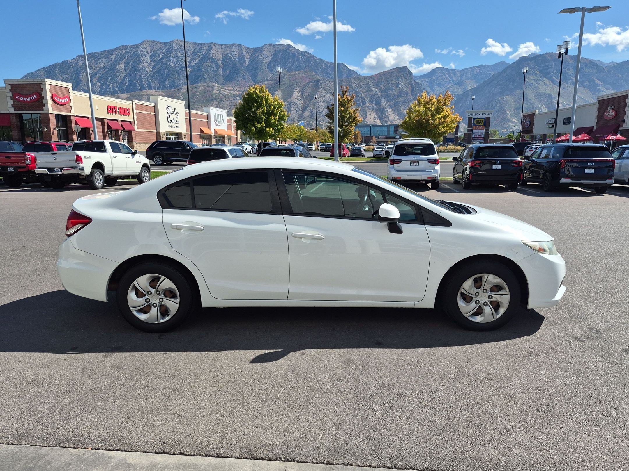 Used 2013 Honda Civic LX image 2