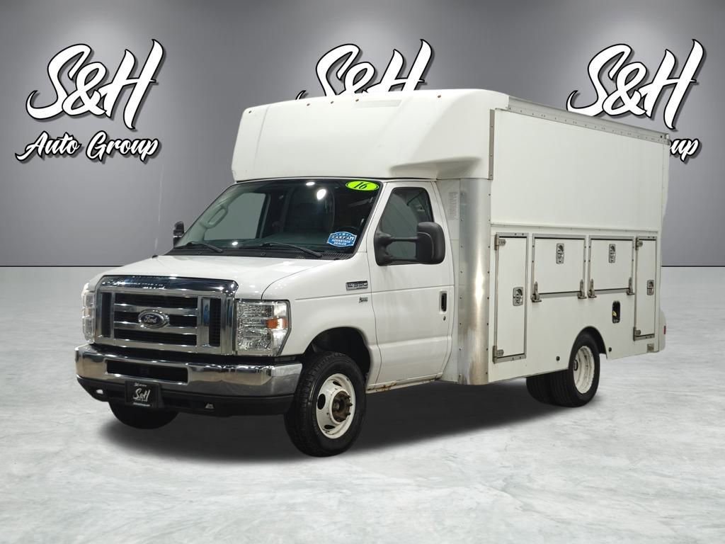 Used 2016 Ford E-350 and Econoline 350 Super Duty w/ Power Windows & Locks Group RWD image 15