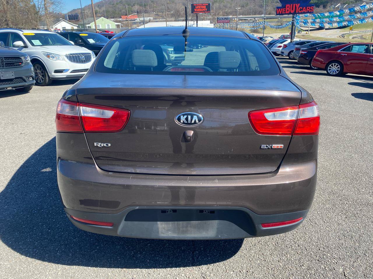 Used 2015 Kia Rio EX w/ Convenience Package FWD image 6