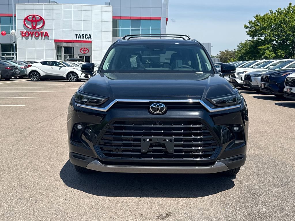 New 2026 Toyota Grand Highlander AWD image 2