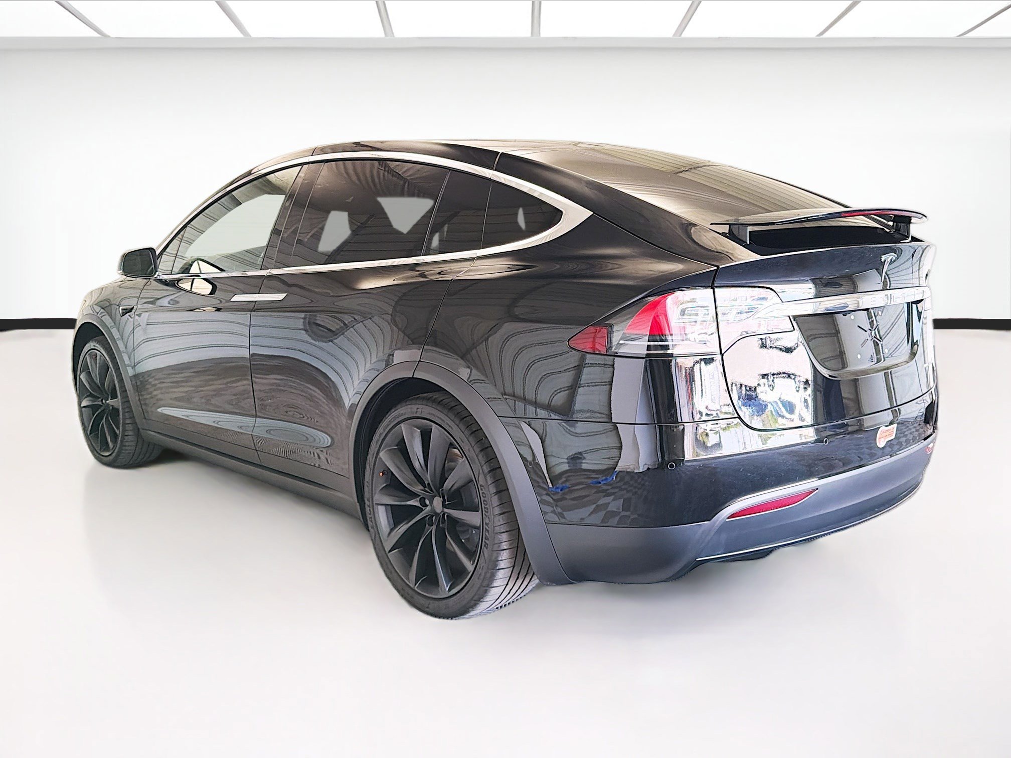 Used 2020 Tesla Model X Long Range image 6