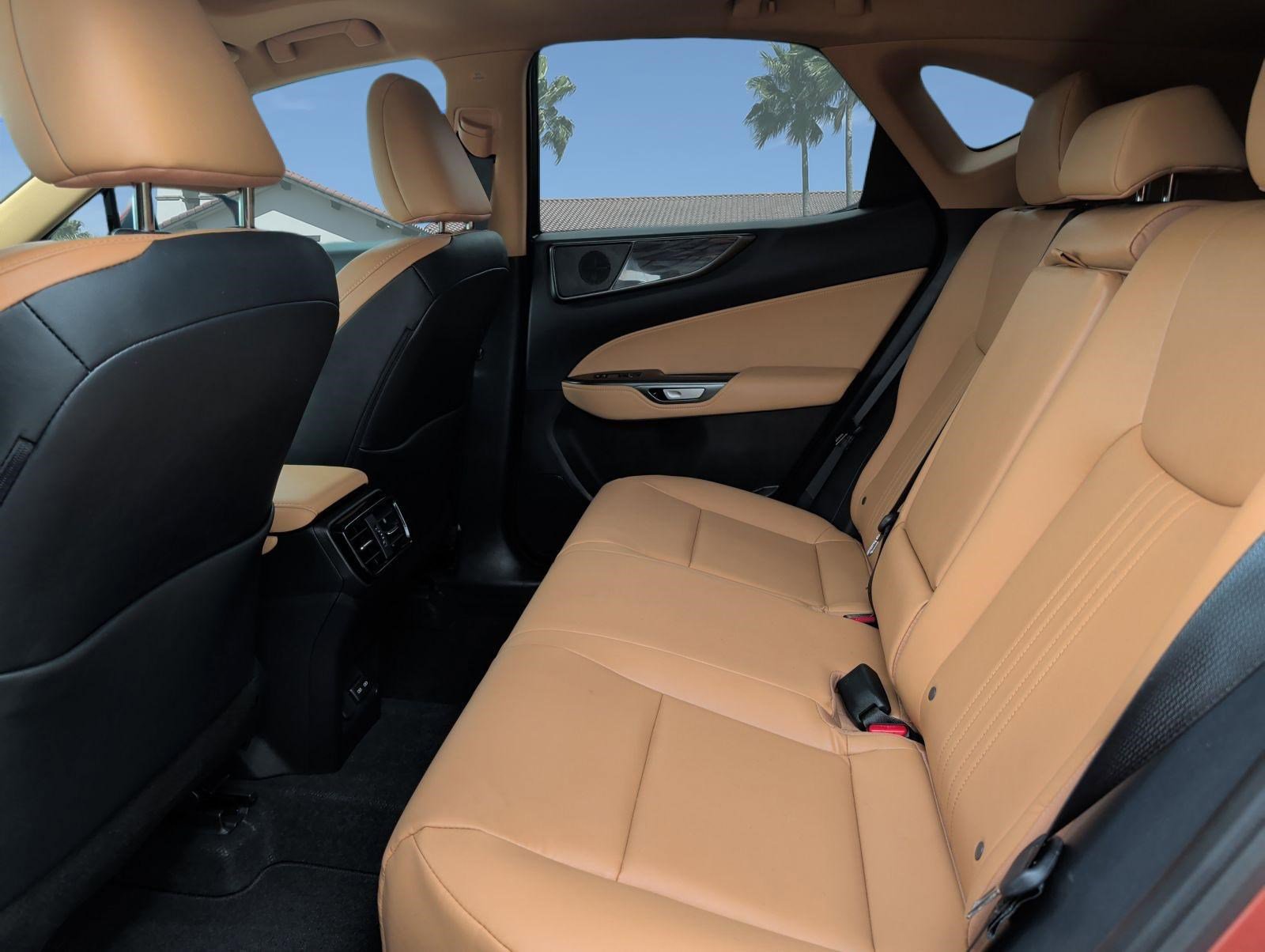 Used 2025 Lexus NX 250 FWD w/ Premium Package image 25