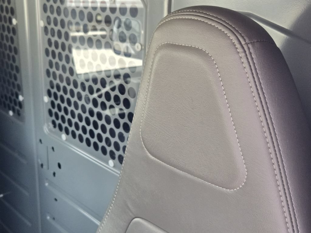 Used 2021 Chevrolet Express 2500 w/ Driver Convenience Package RWD image 15