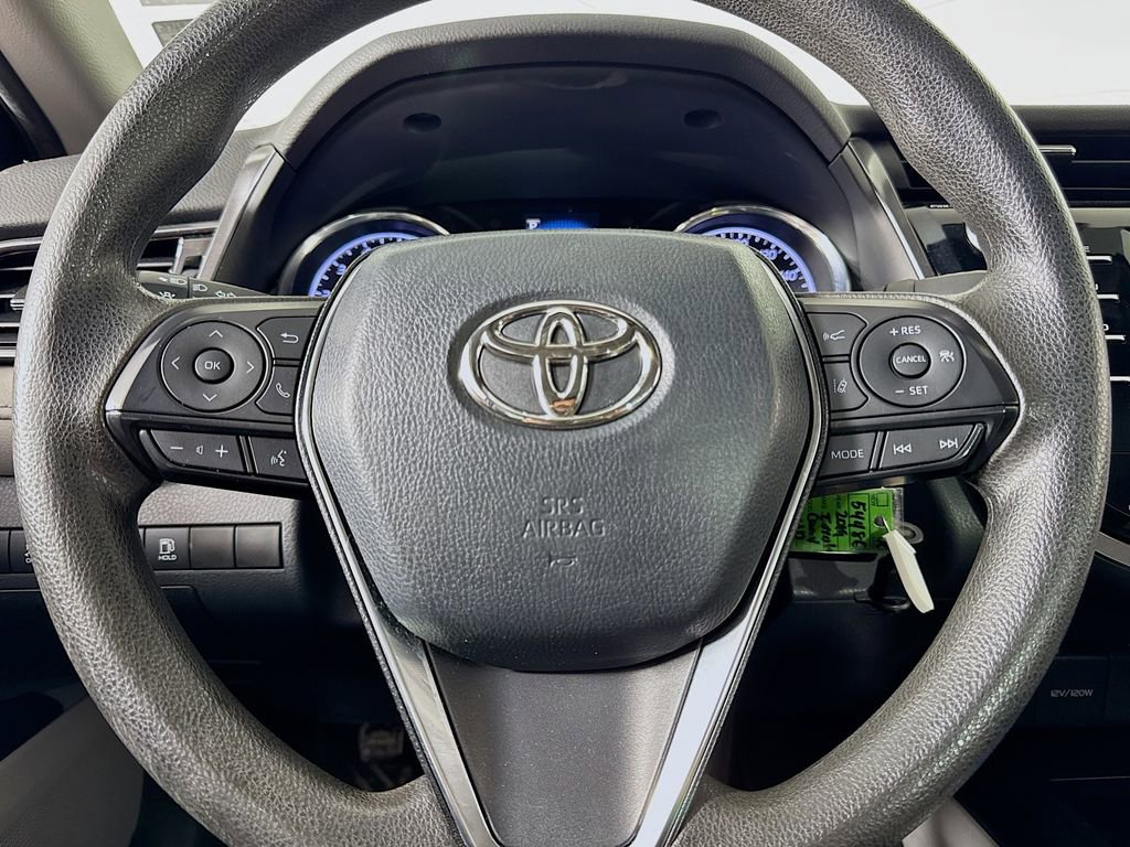 Used 2019 Toyota Camry LE FWD image 29