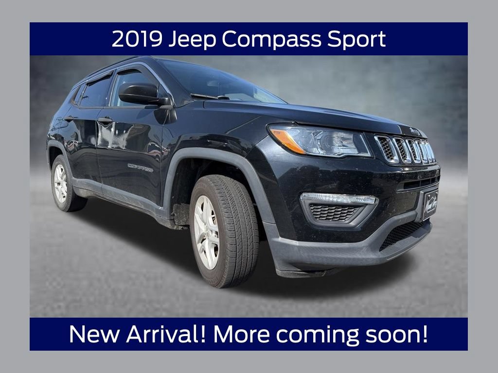 Used 2019 Jeep Compass Sport FWD image 1