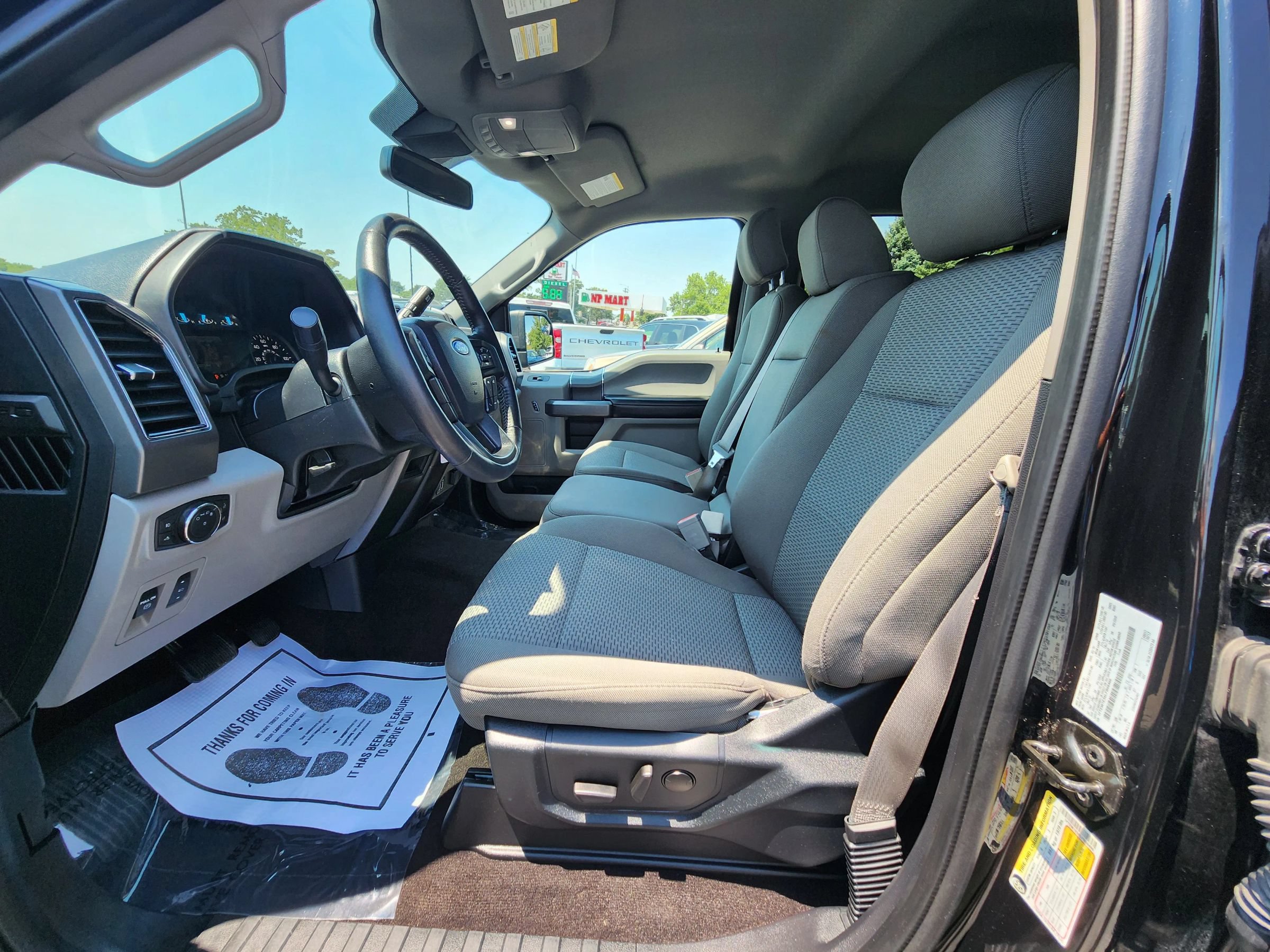 Used 2020 Ford F150 XLT w/ Equipment Group 302A Luxury AWD/4WD image 21