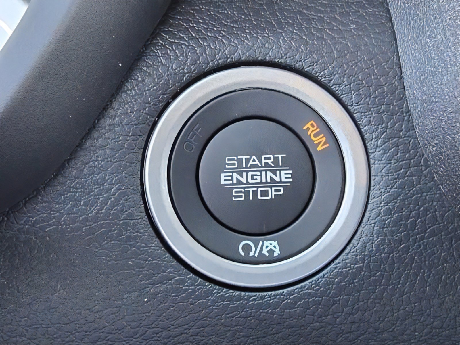 New 2025 RAM 2500 Tradesman image 31