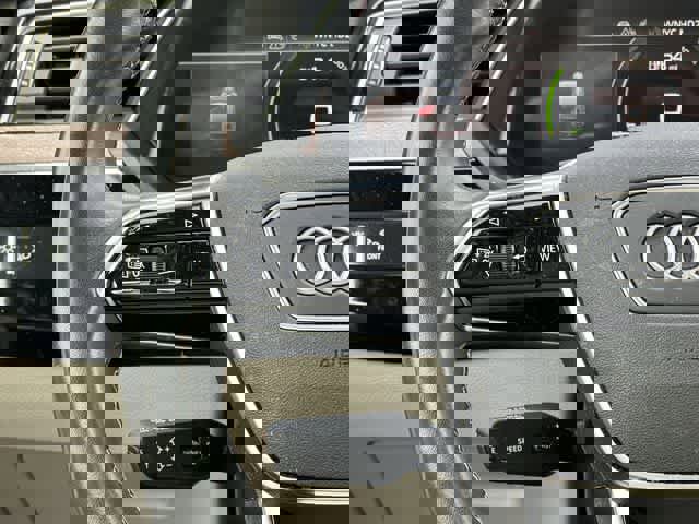 Used 2024 Audi Q8 e-tron Premium Plus image 9