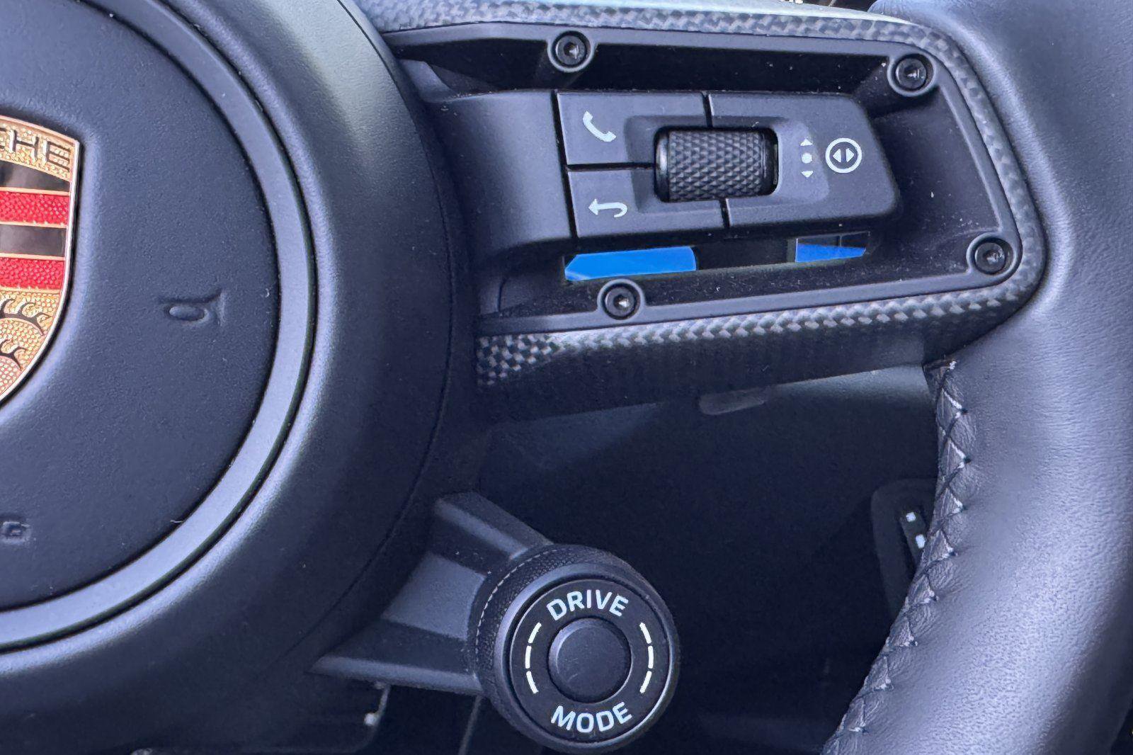 Used 2023 Porsche 911 Carrera 4S image 43