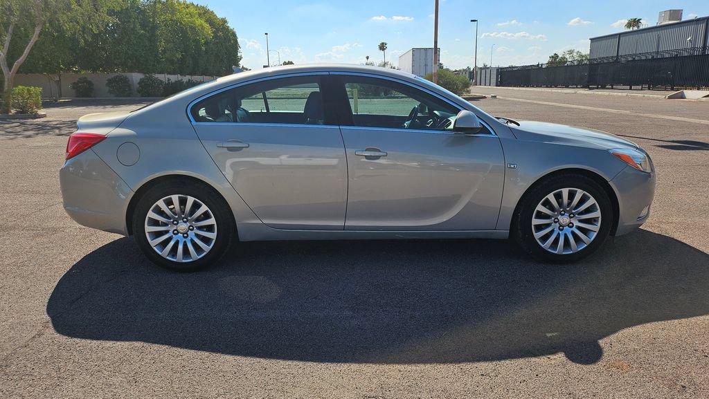 Used 2011 Buick Regal CXL w/ RL6 Preferred Equipment Group FWD image 12
