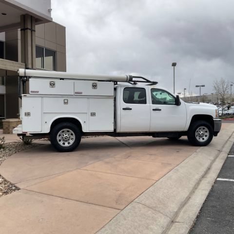 Used 2014 Chevrolet Silverado 3500 W/T w/ Snow Plow Prep Package AWD/4WD image 9