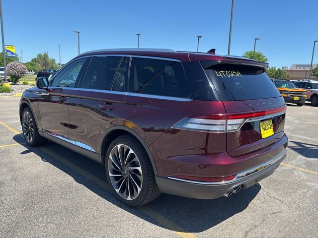 Used 2020 Lincoln Aviator Reserve w/ Equipment Group 202A AWD/4WD image 4