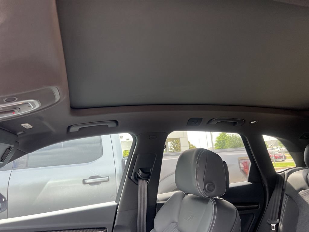 Used 2022 Audi SQ5 Premium Plus AWD/4WD image 10