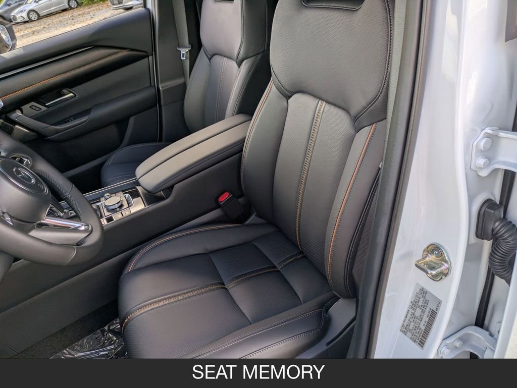 New 2025 MAZDA CX-50 AWD 2.5 S w/ Weather Package image 16