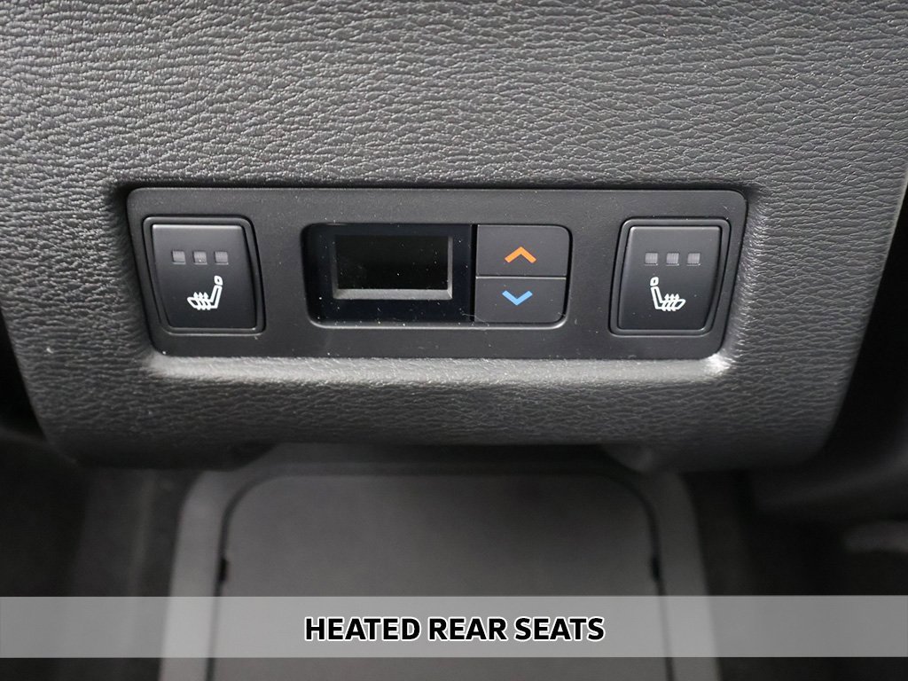 New 2025 Mitsubishi Outlander SEL image 11