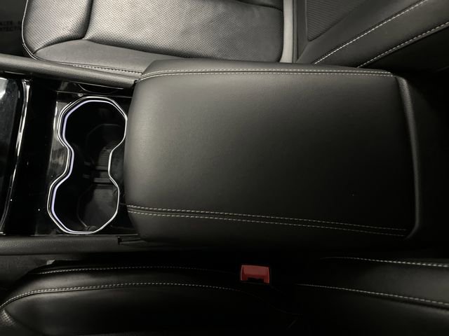 Used 2023 Jeep Grand Cherokee Limited w/ Luxury Tech Group II image 20