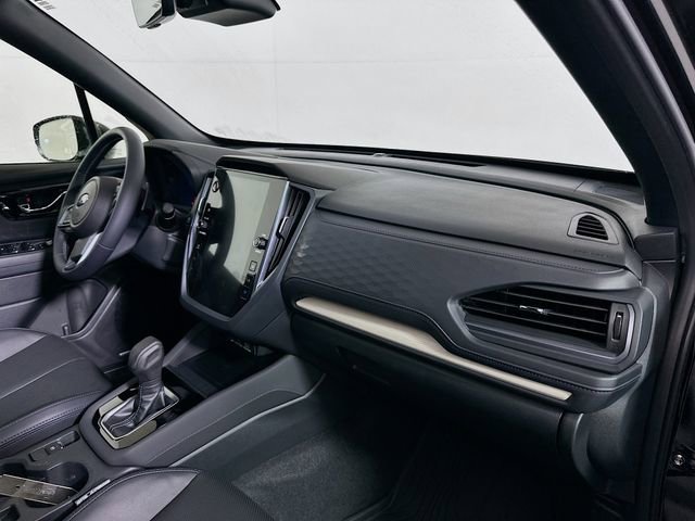 Used 2025 Subaru Forester Limited image 31