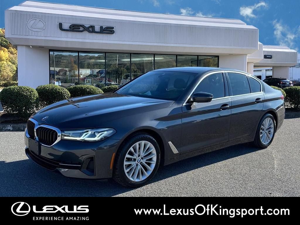 Used 2021 BMW 530i xDrive w/ Premium Package AWD/4WD image 1