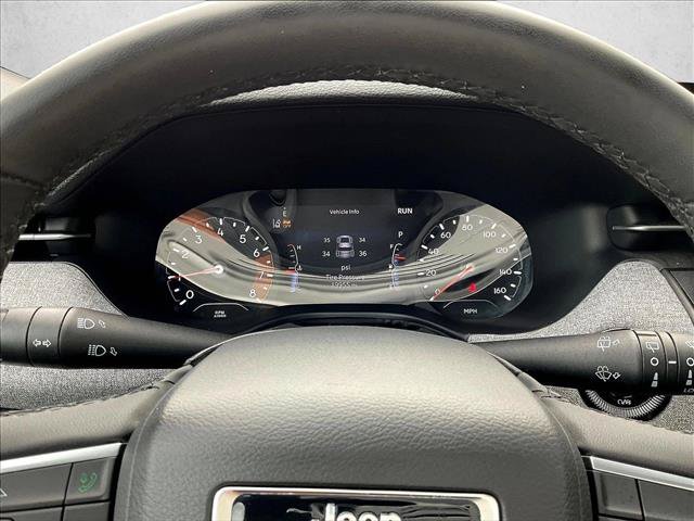 Used 2024 Jeep Compass Latitude AWD/4WD image 18