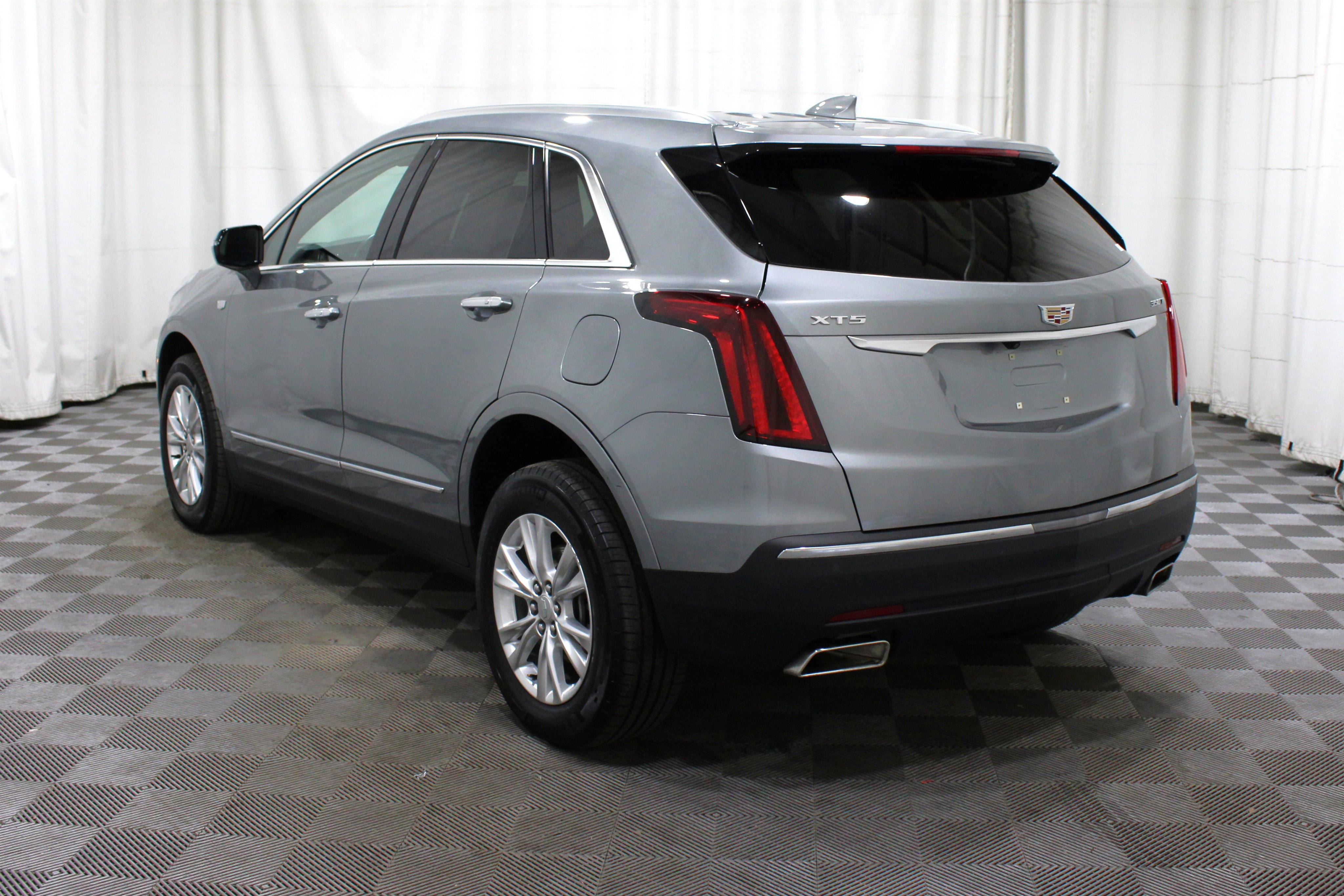 Certified 2023 Cadillac XT5 Luxury image 33