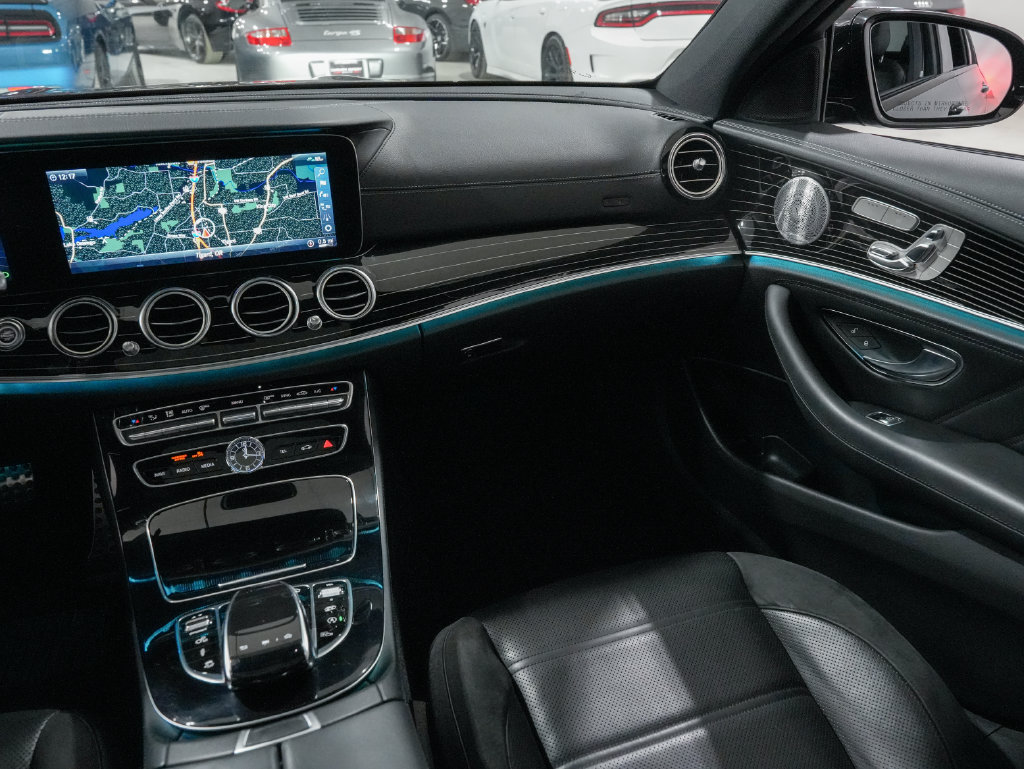 Used 2019 Mercedes-Benz E 53 AMG 4MATIC Sedan w/ Parking Assistance Package image 29