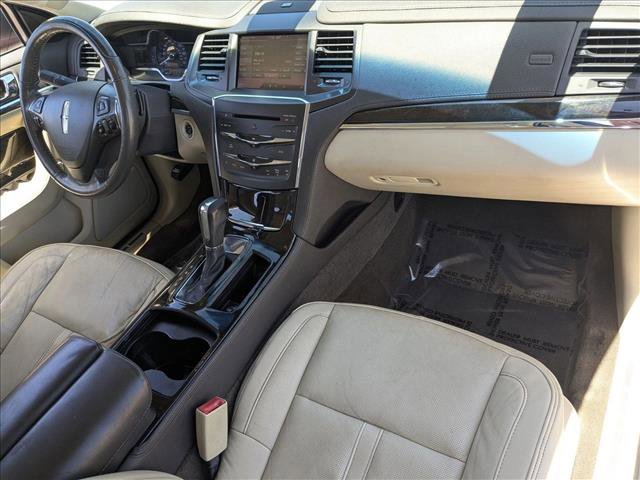 Used 2015 Lincoln MKS w/ Equipment Group 101A FWD image 20
