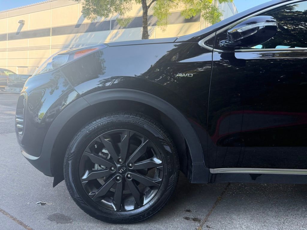 Used 2019 Kia Sportage EX w/ EX Sport Appearance Package AWD/4WD image 6