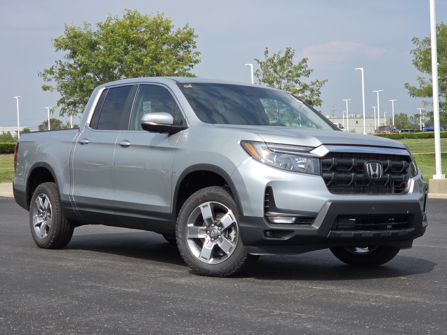 New 2026 Honda Ridgeline RTL image 2