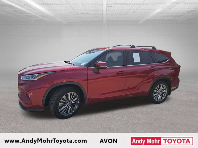 Used 2023 Toyota Highlander Platinum FWD image 4