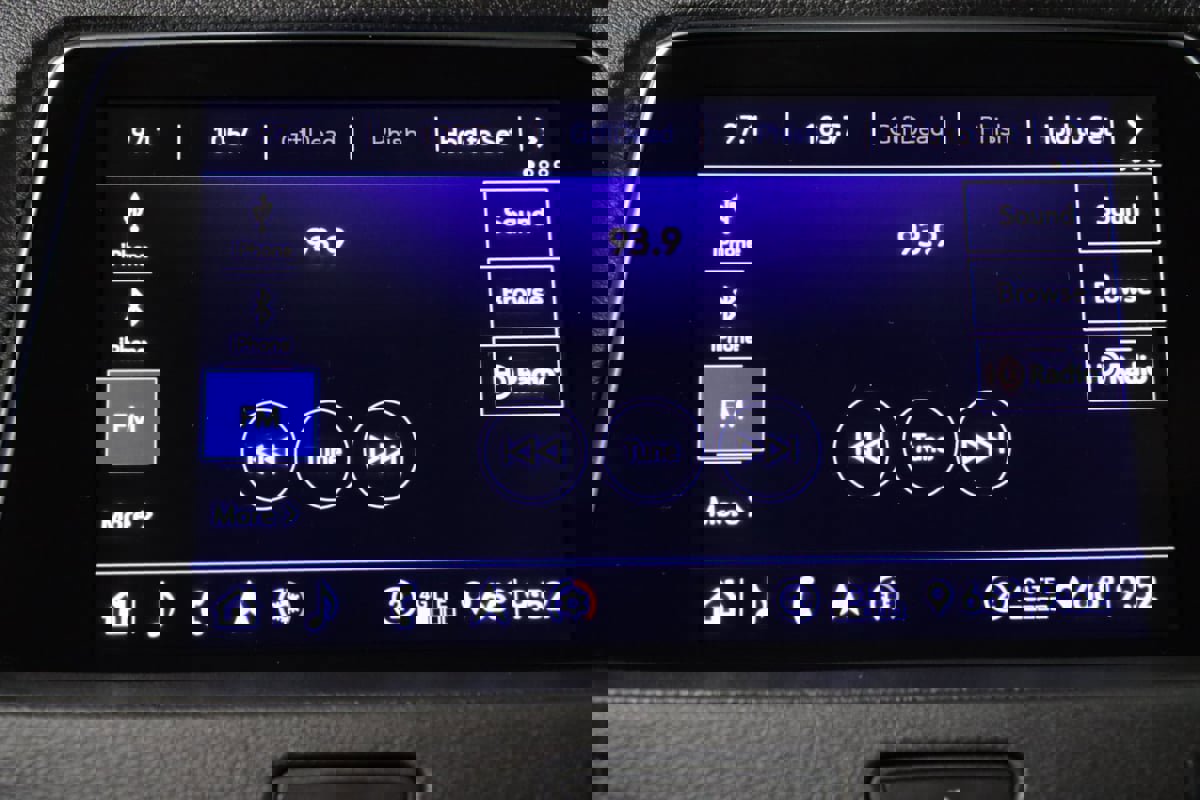 Used 2020 Cadillac XT4 Premium Luxury image 47