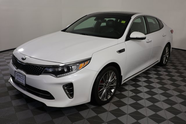 Used 2016 Kia Optima SX w/ Chrome Wheel Package image 4