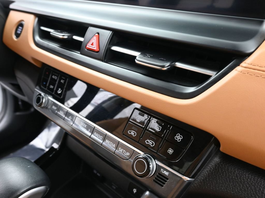 Used 2024 Kia Seltos EX image 18