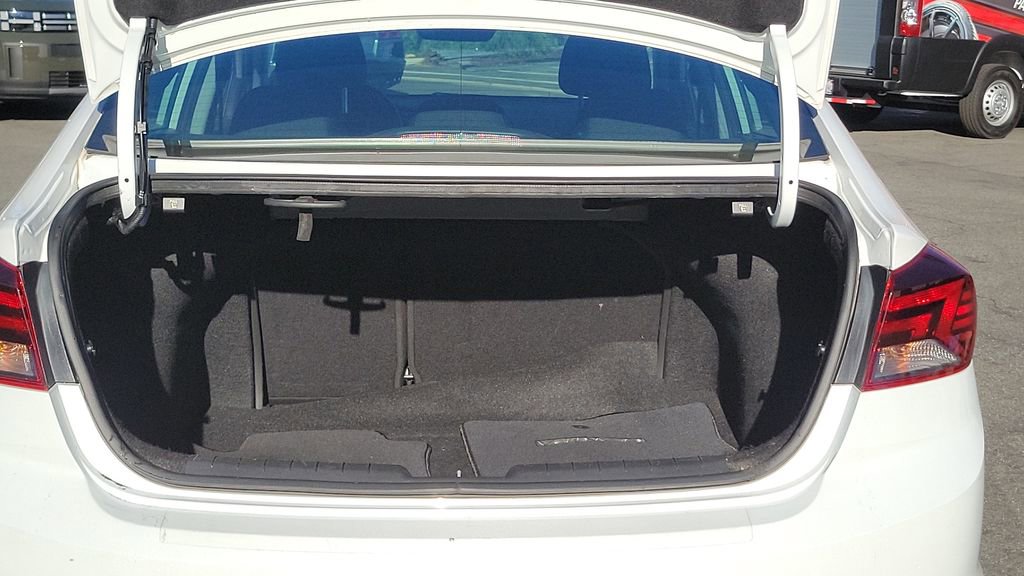 Used 2020 Hyundai Elantra SEL w/ Cargo Package (C1) image 29