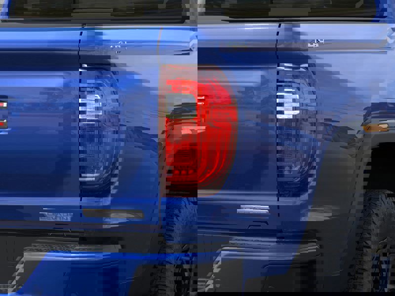 New 2025 GMC Canyon Elevation w/ Convenience Package image 39