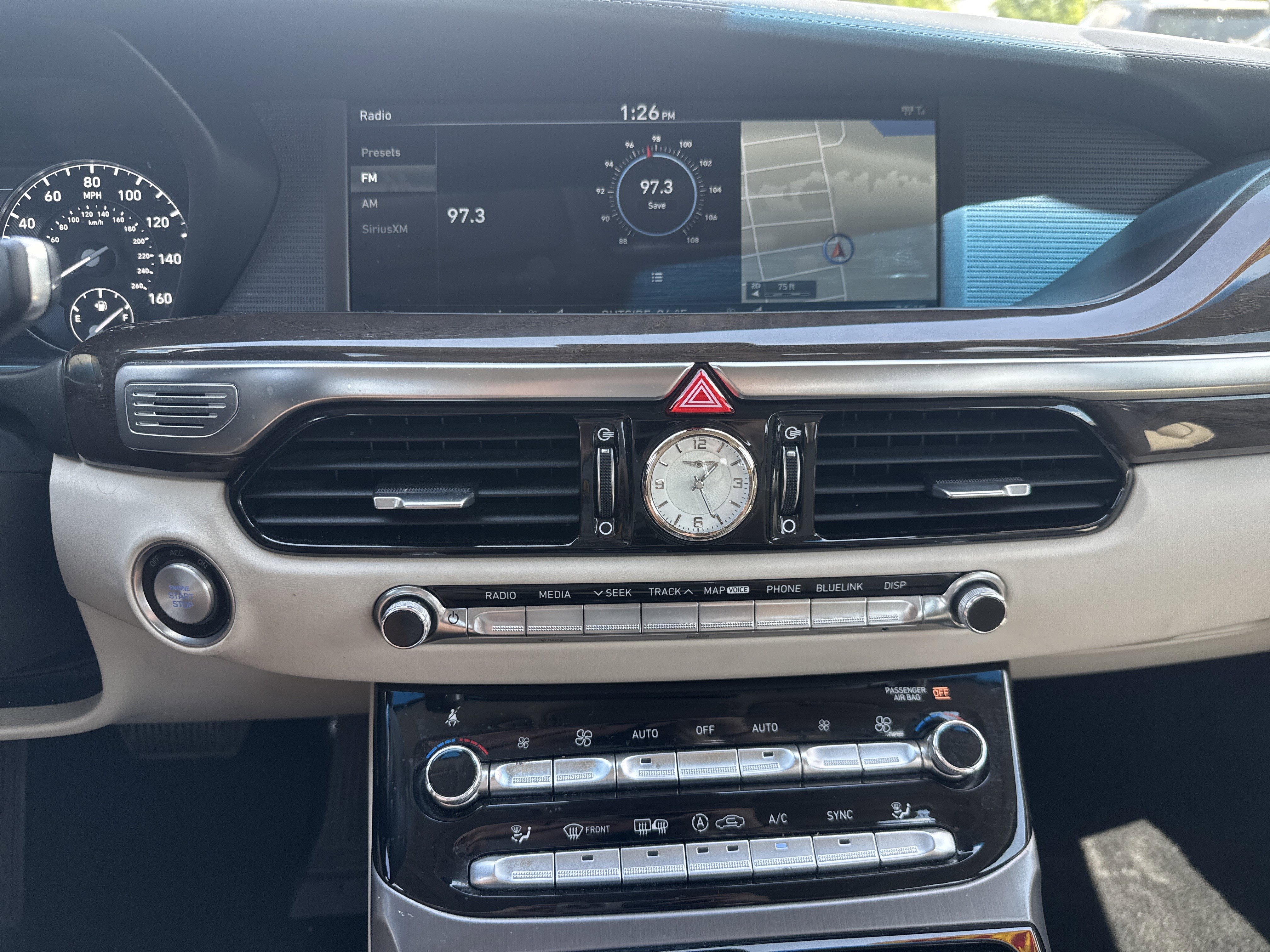 Used 2018 Genesis G90 3.3T Premium AWD/4WD image 12