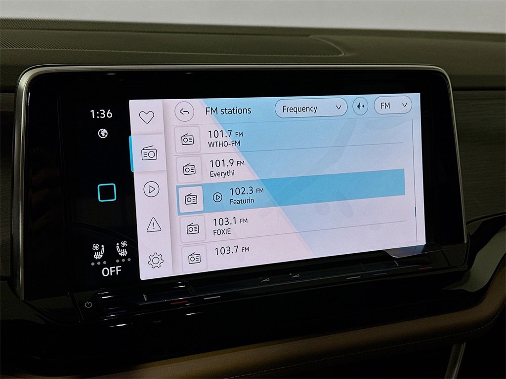 New 2026 Volkswagen Atlas Cross Sport SE image 13