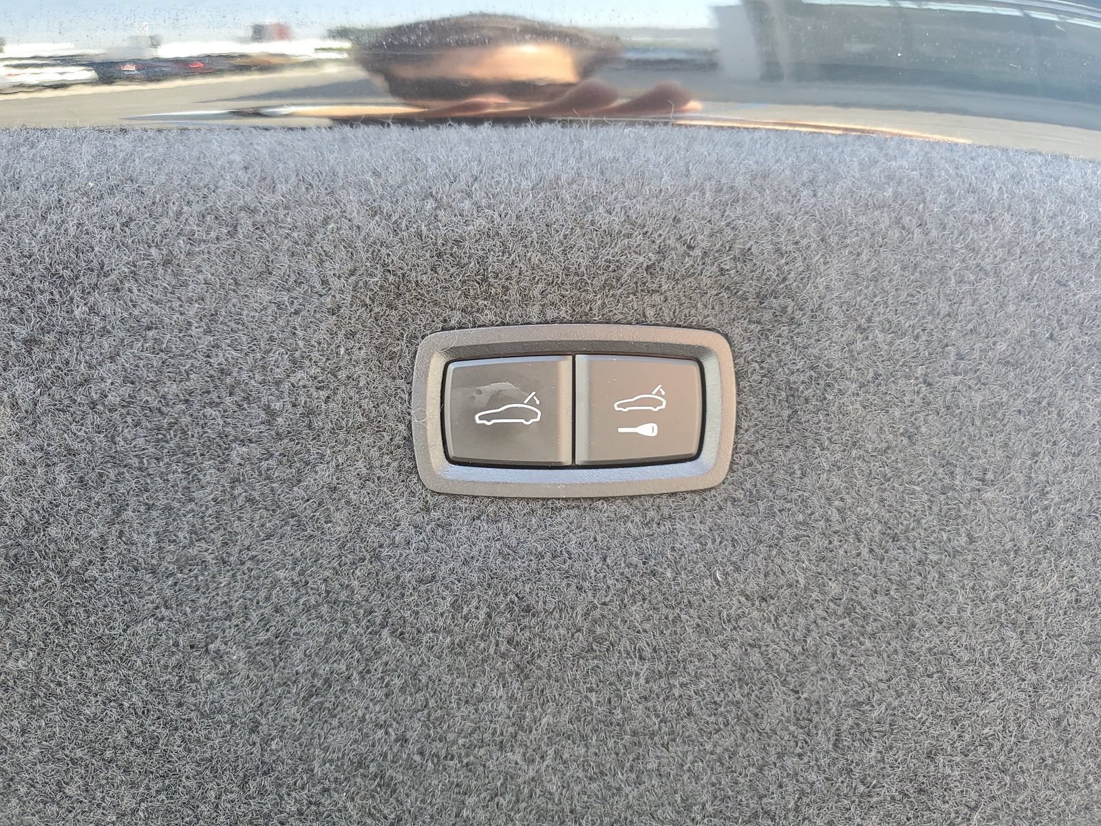 Used 2024 Audi e-tron GT Premium Plus AWD/4WD image 9