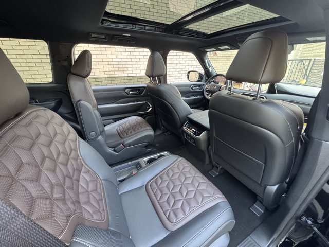 New 2026 Nissan Armada Platinum AWD/4WD image 26